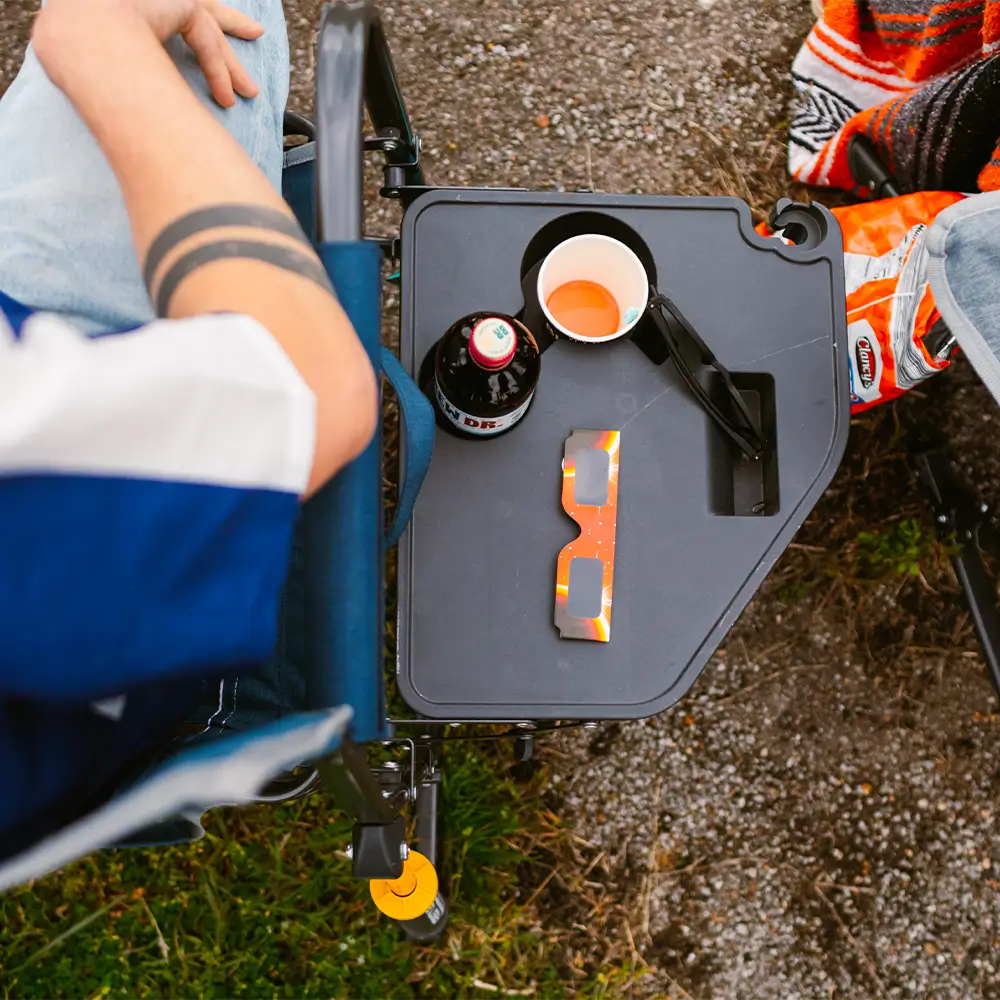 Freestyle Rocker™ with Side Table - Picnic Meal Prep