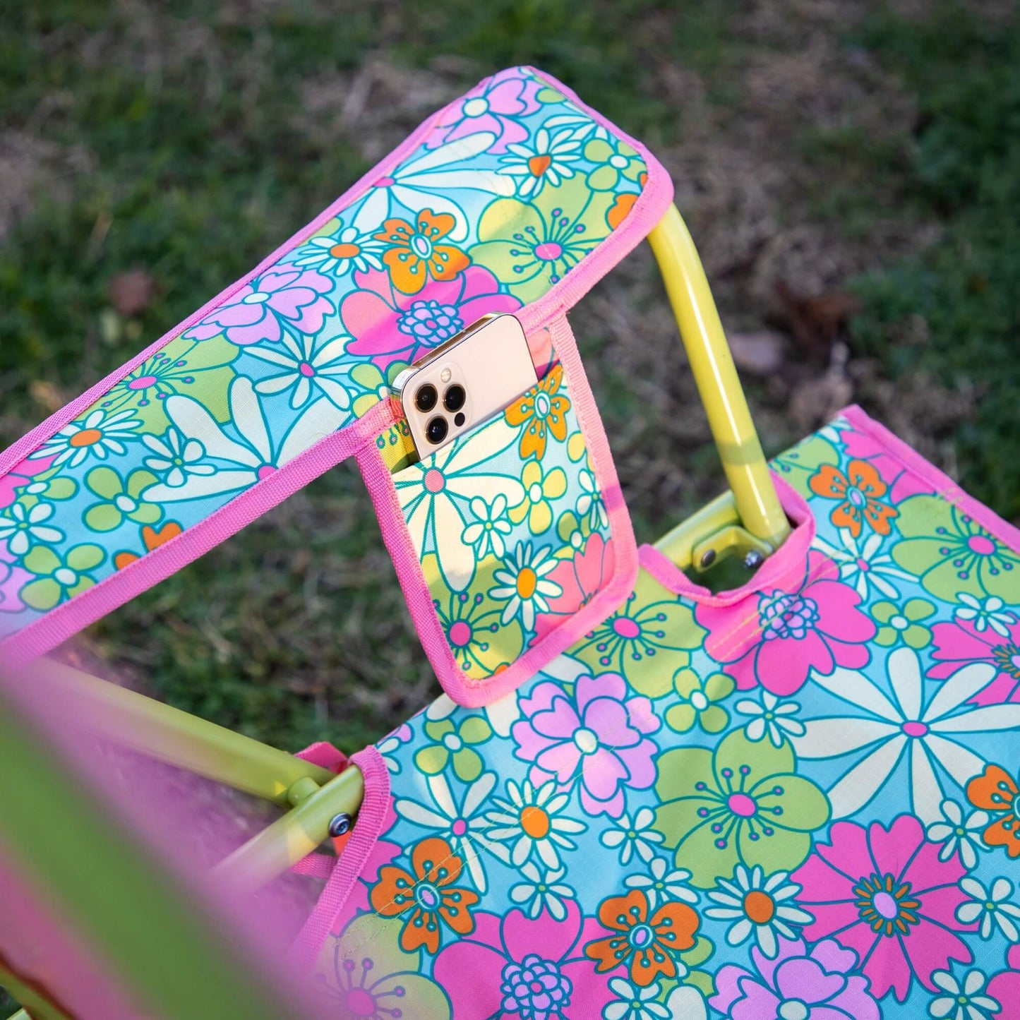 Comfort Pro Rocker - Floral - Open Air Ease