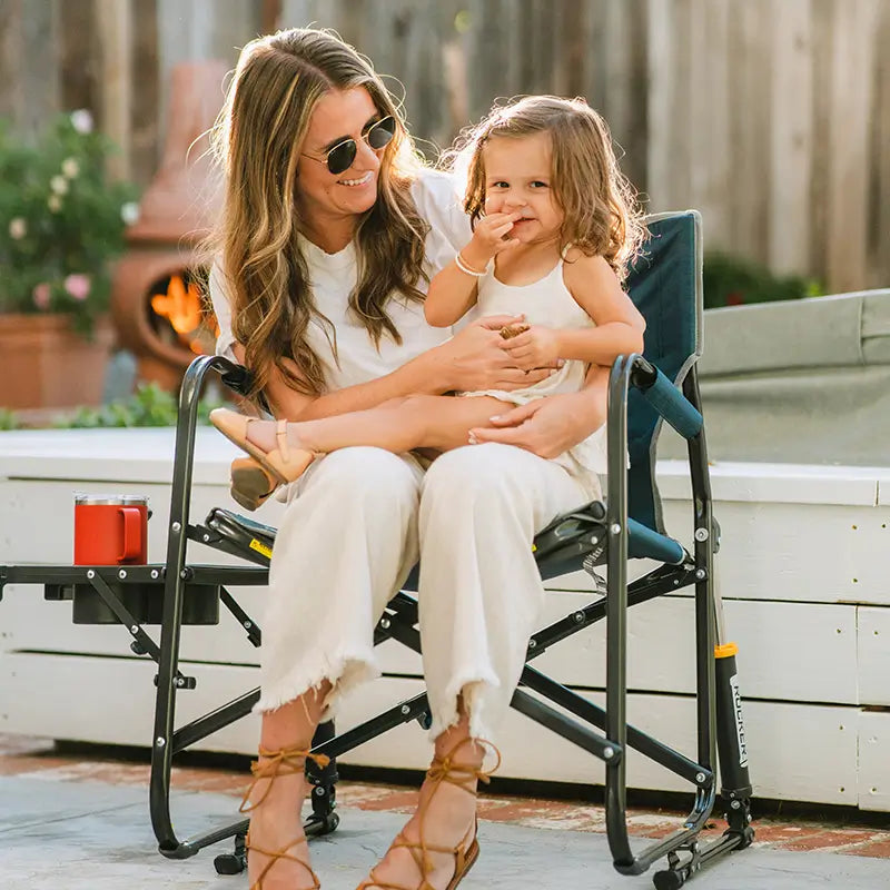 Freestyle Rocker™ with Side Table - Picnic Meal Prep